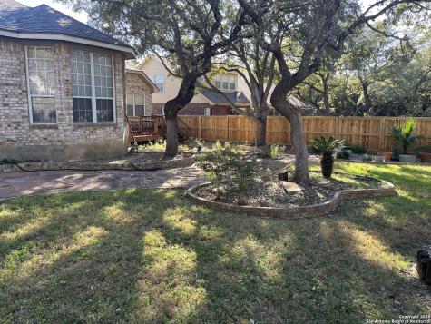 2607 Plum Hollow San Antonio TX 78258