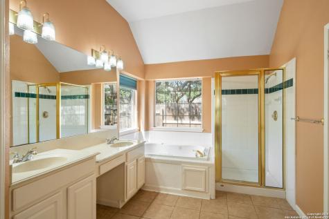 2607 Plum Hollow San Antonio TX 78258