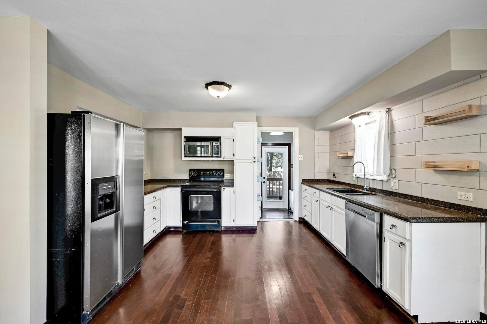 1005 4th Street Blanco TX 78606
