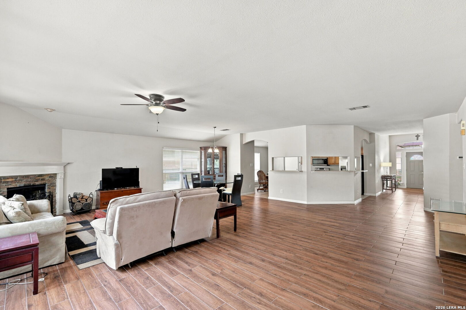 1307 Bluff Forest San Antonio TX 78248