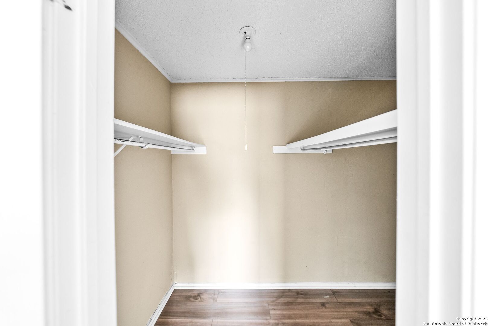 4015 Sun Harbour San Antonio TX 78244