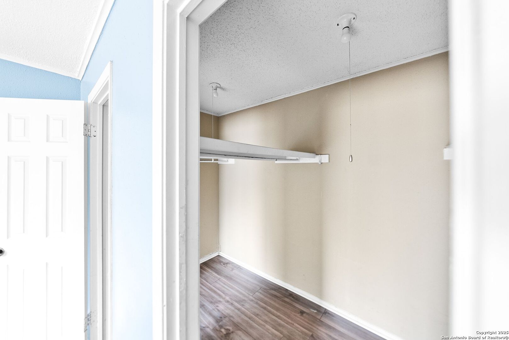 4015 Sun Harbour San Antonio TX 78244