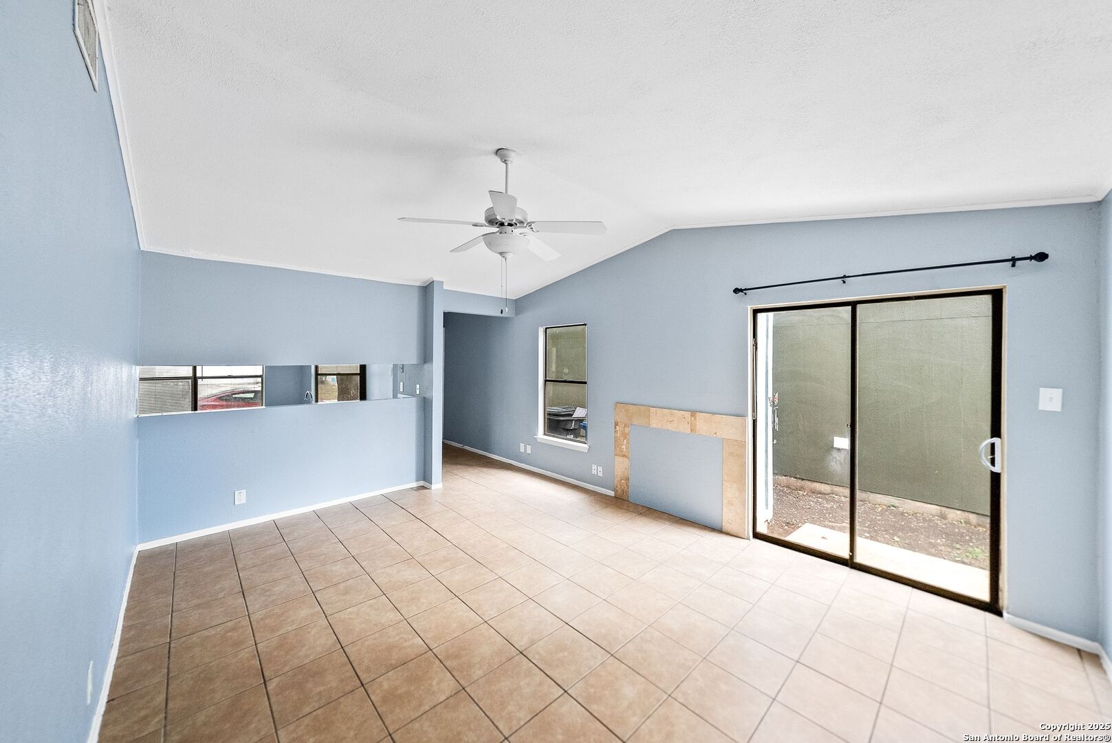 4015 Sun Harbour San Antonio TX 78244