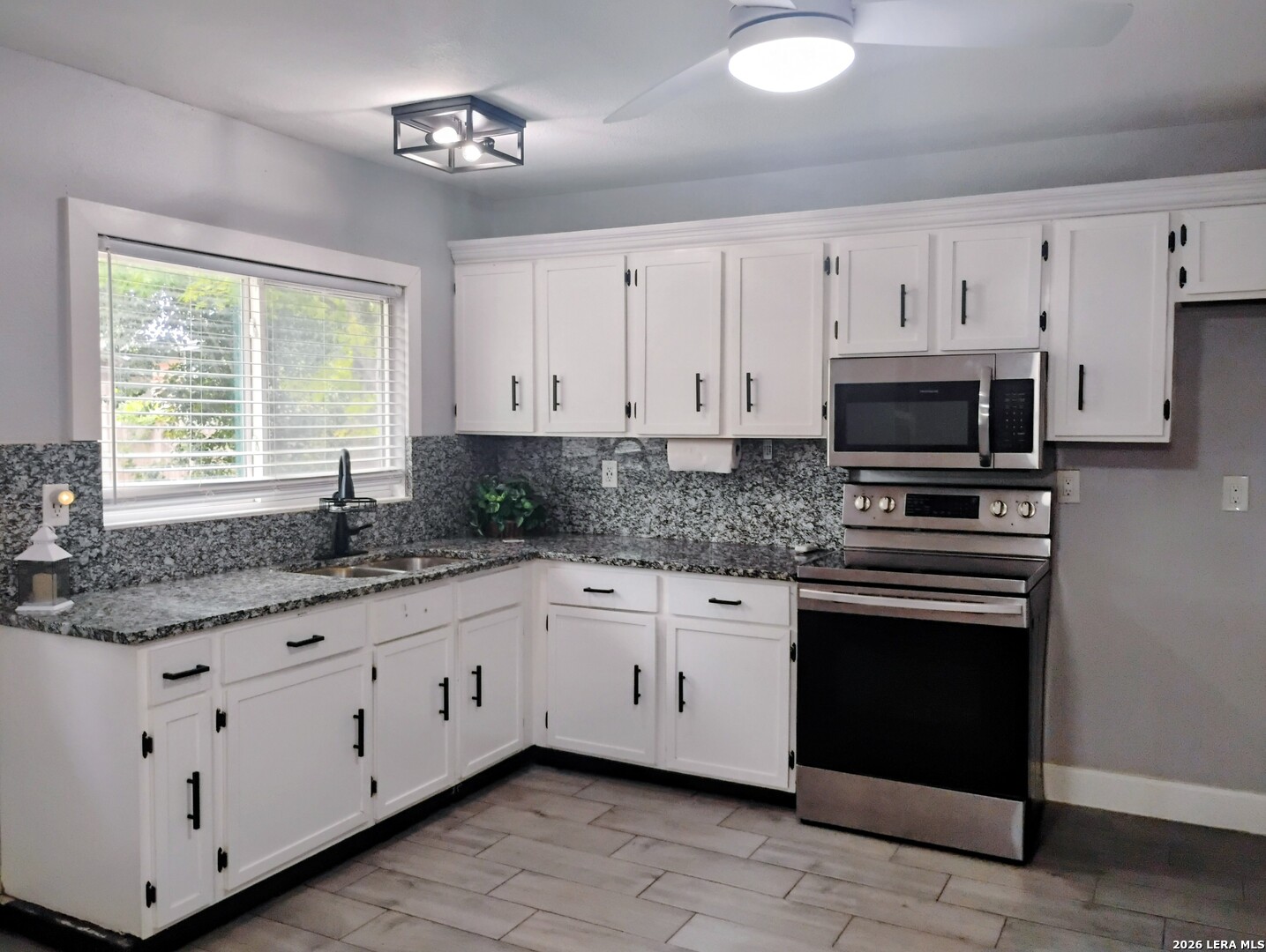 6750 Paradise Oak Drive San Antonio TX 78227