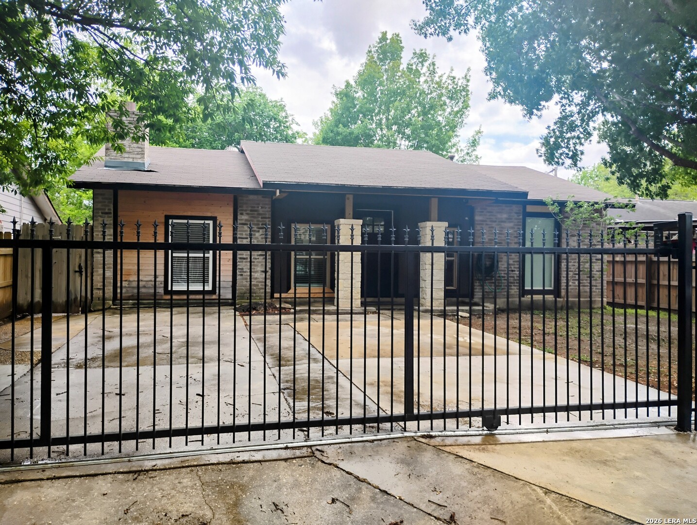 6750 Paradise Oak Drive San Antonio TX 78227