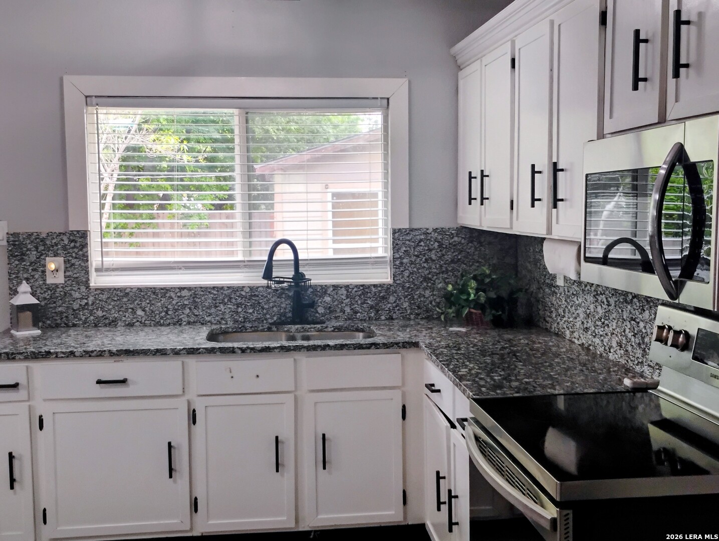 6750 Paradise Oak Drive San Antonio TX 78227