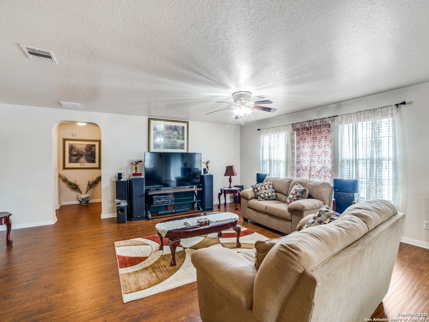 212 Springtree Trail Cibolo TX 78108