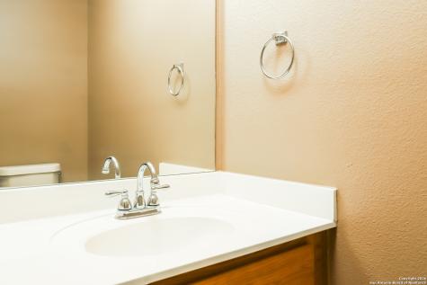 4114 Bear Oak San Antonio TX 78223