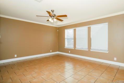 4114 Bear Oak San Antonio TX 78223