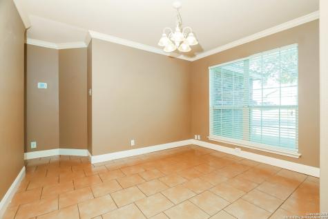 4114 Bear Oak San Antonio TX 78223