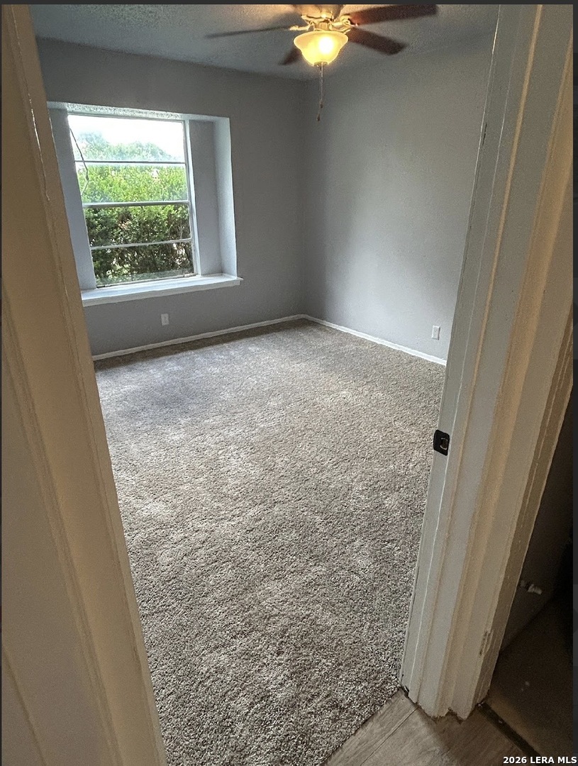 8017 Chipping San Antonio TX 78239