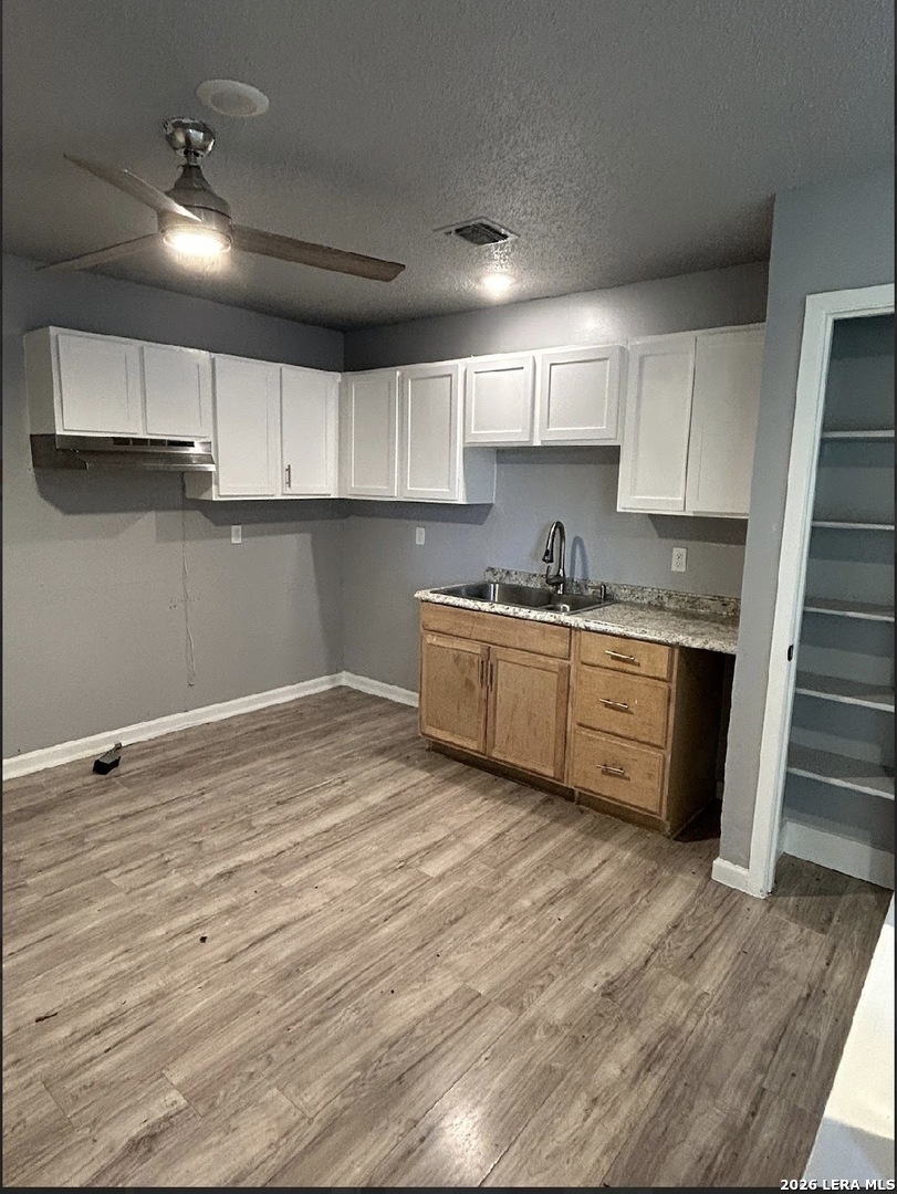 8017 Chipping San Antonio TX 78239