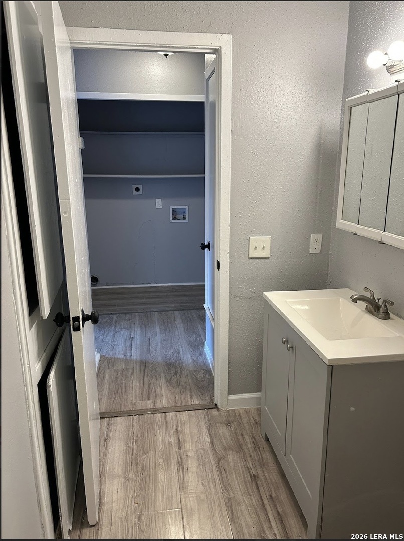 8017 Chipping San Antonio TX 78239