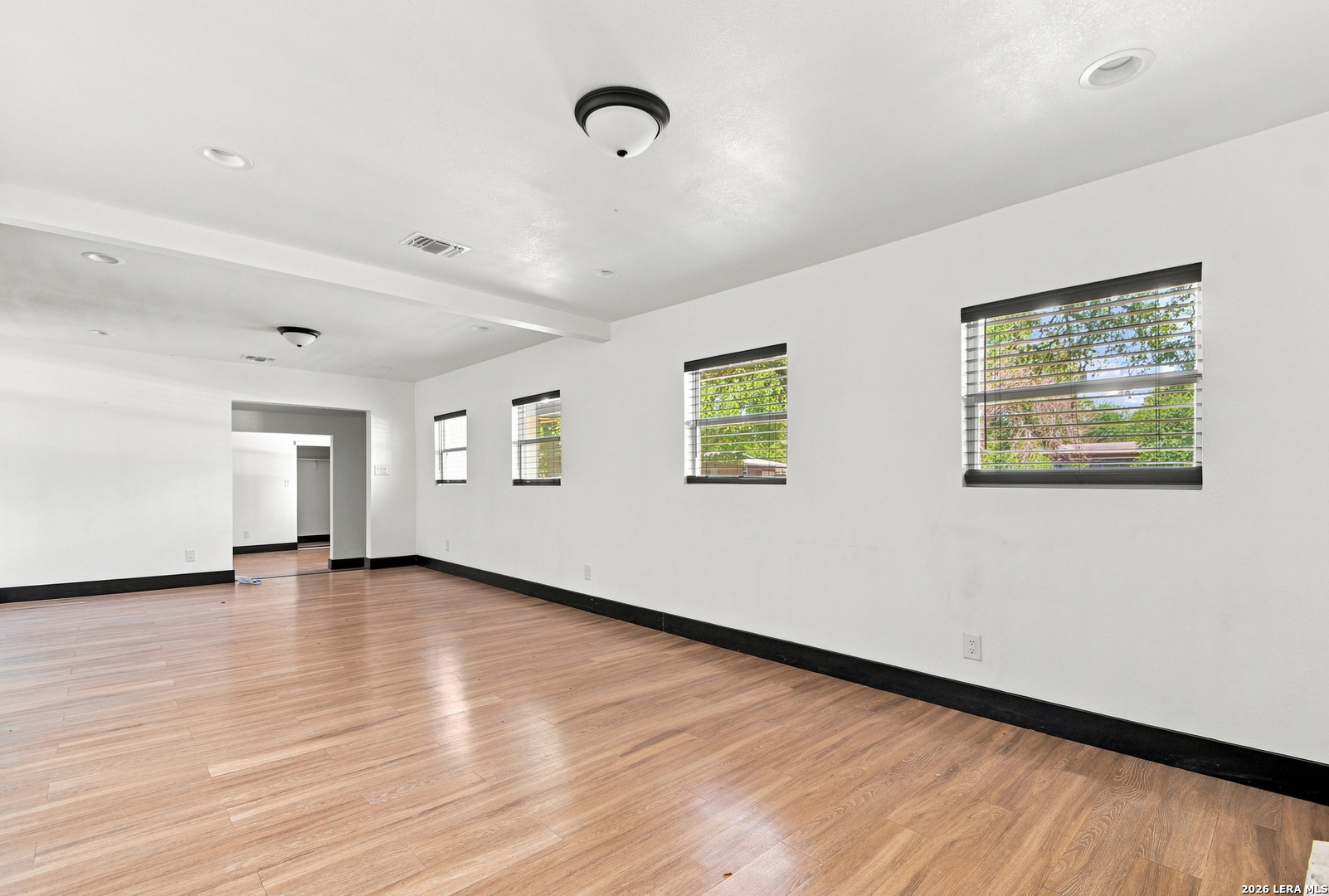 202 Brettonwood San Antonio TX 78218