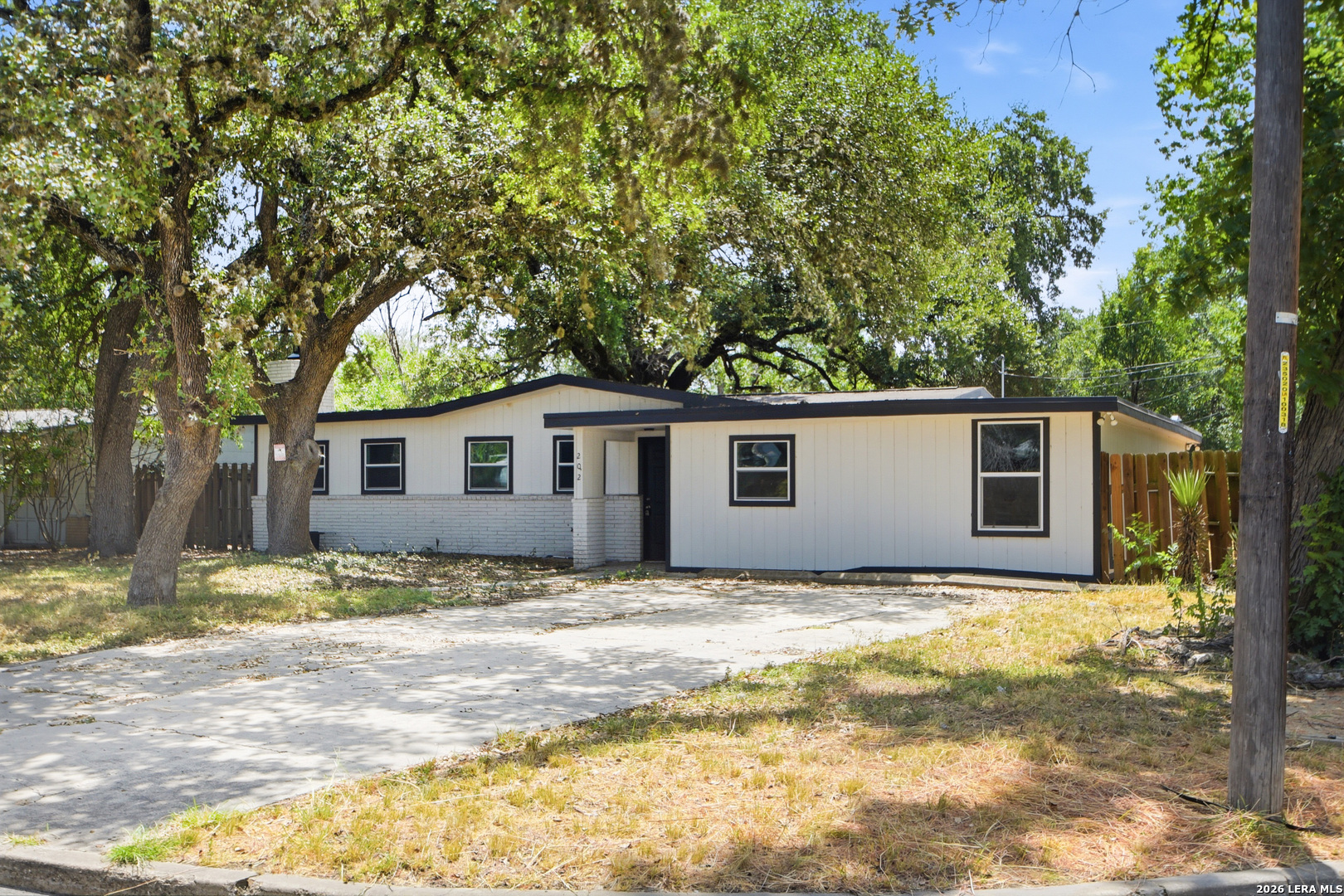 202 Brettonwood San Antonio TX 78218