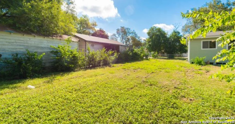 1519 El Monte San Antonio TX 78201