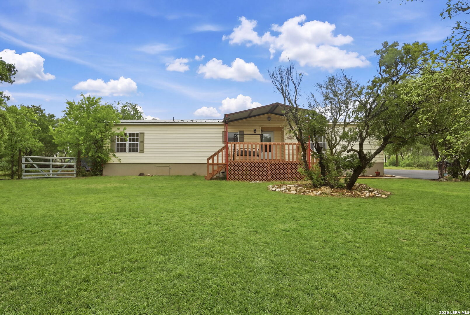 9923 County Road 5735 Castroville TX 78009