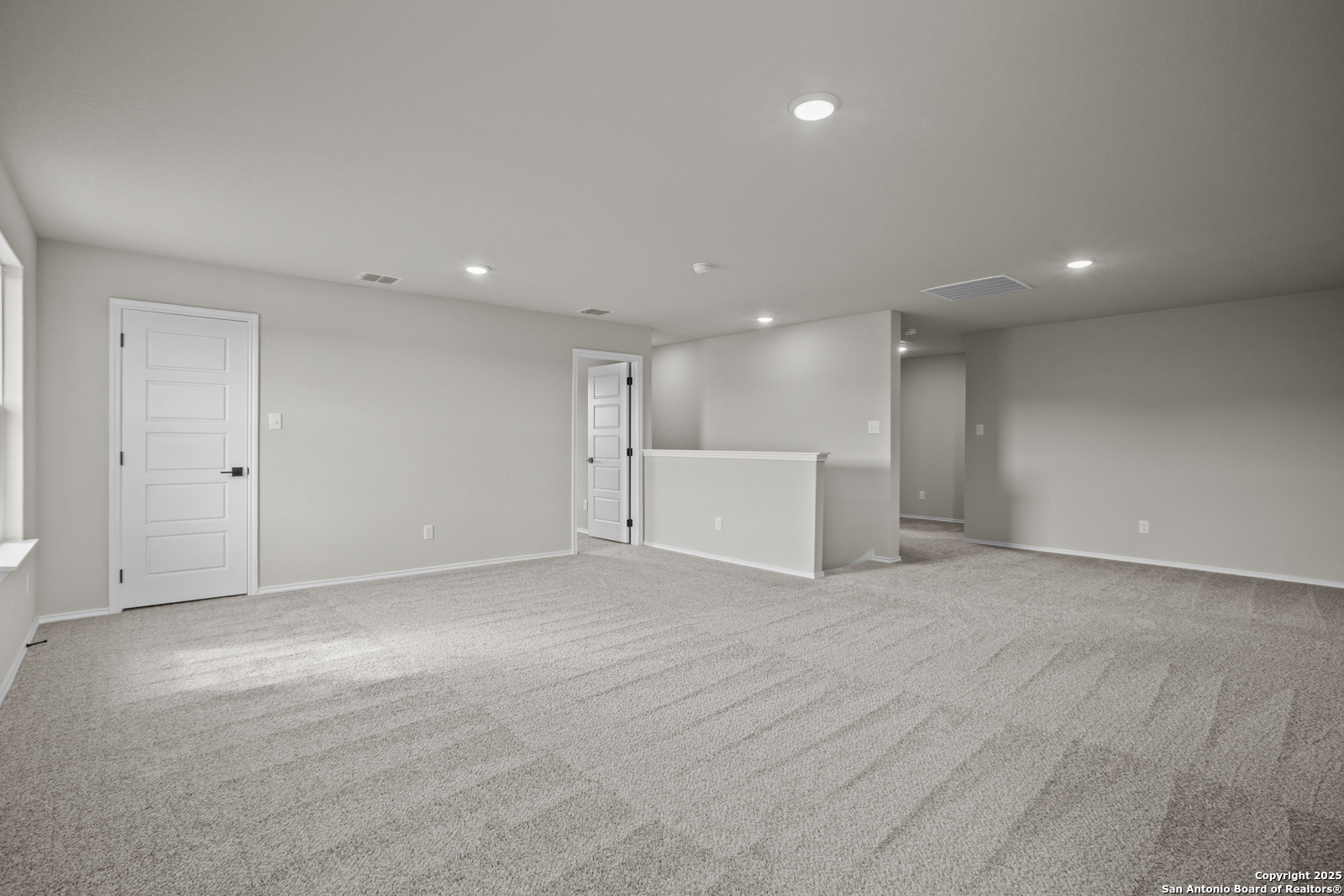 6871 Comanche Cave San Antonio TX 78247