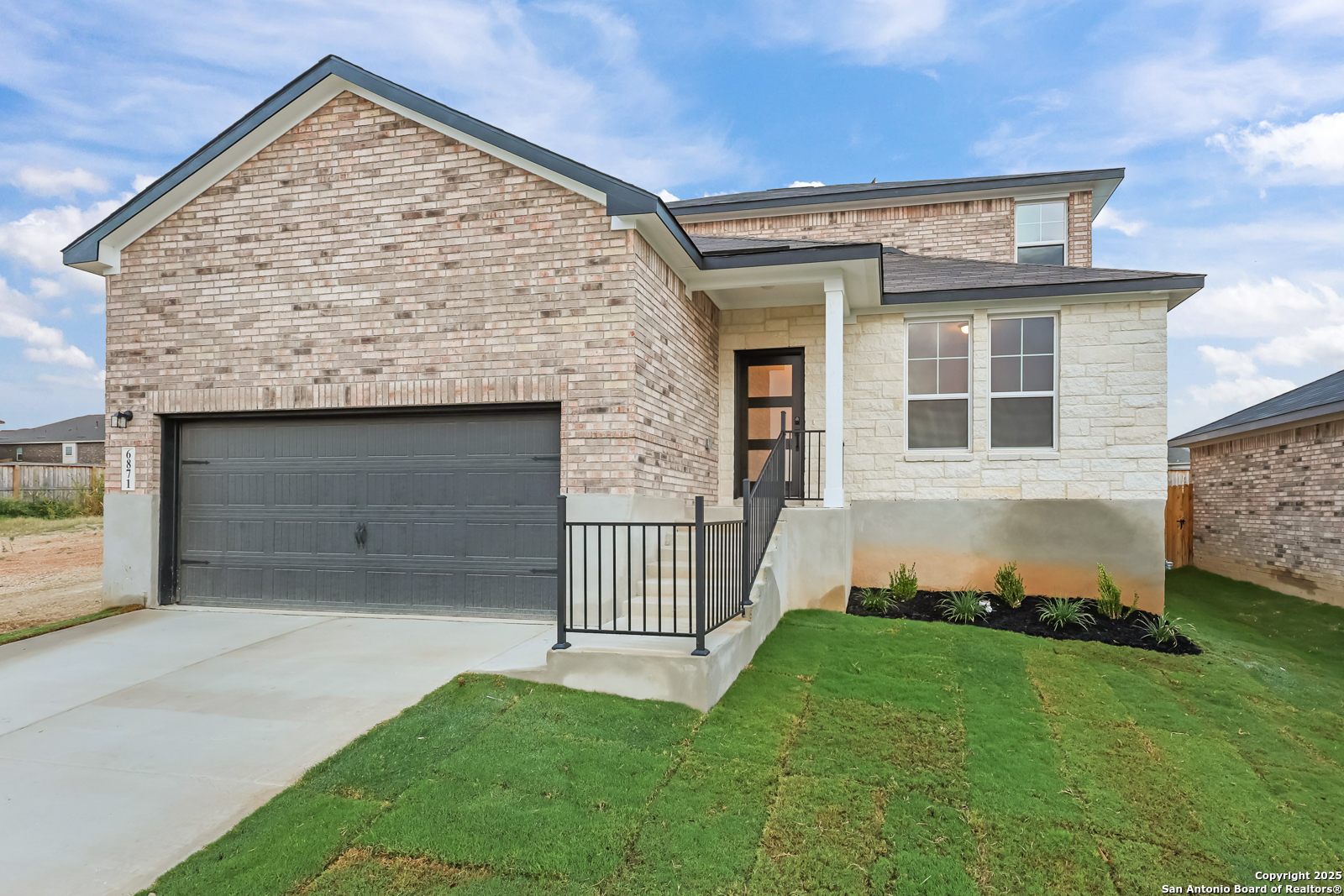6871 Comanche Cave San Antonio TX 78247