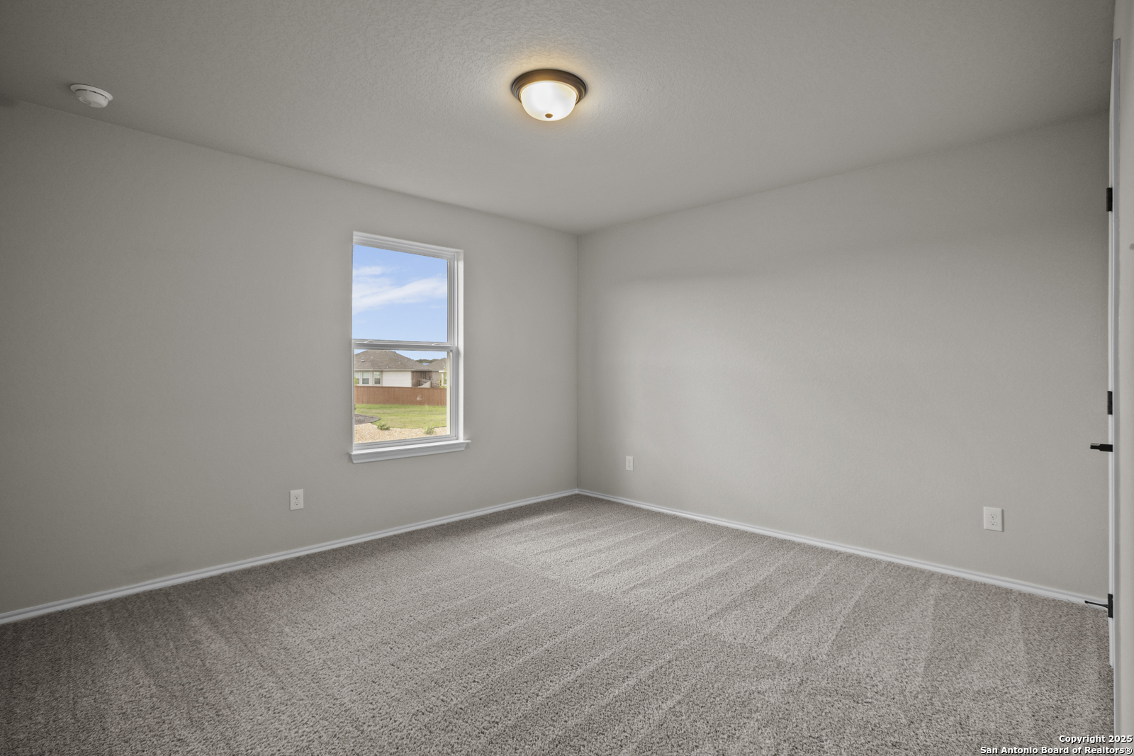 6871 Comanche Cave San Antonio TX 78247