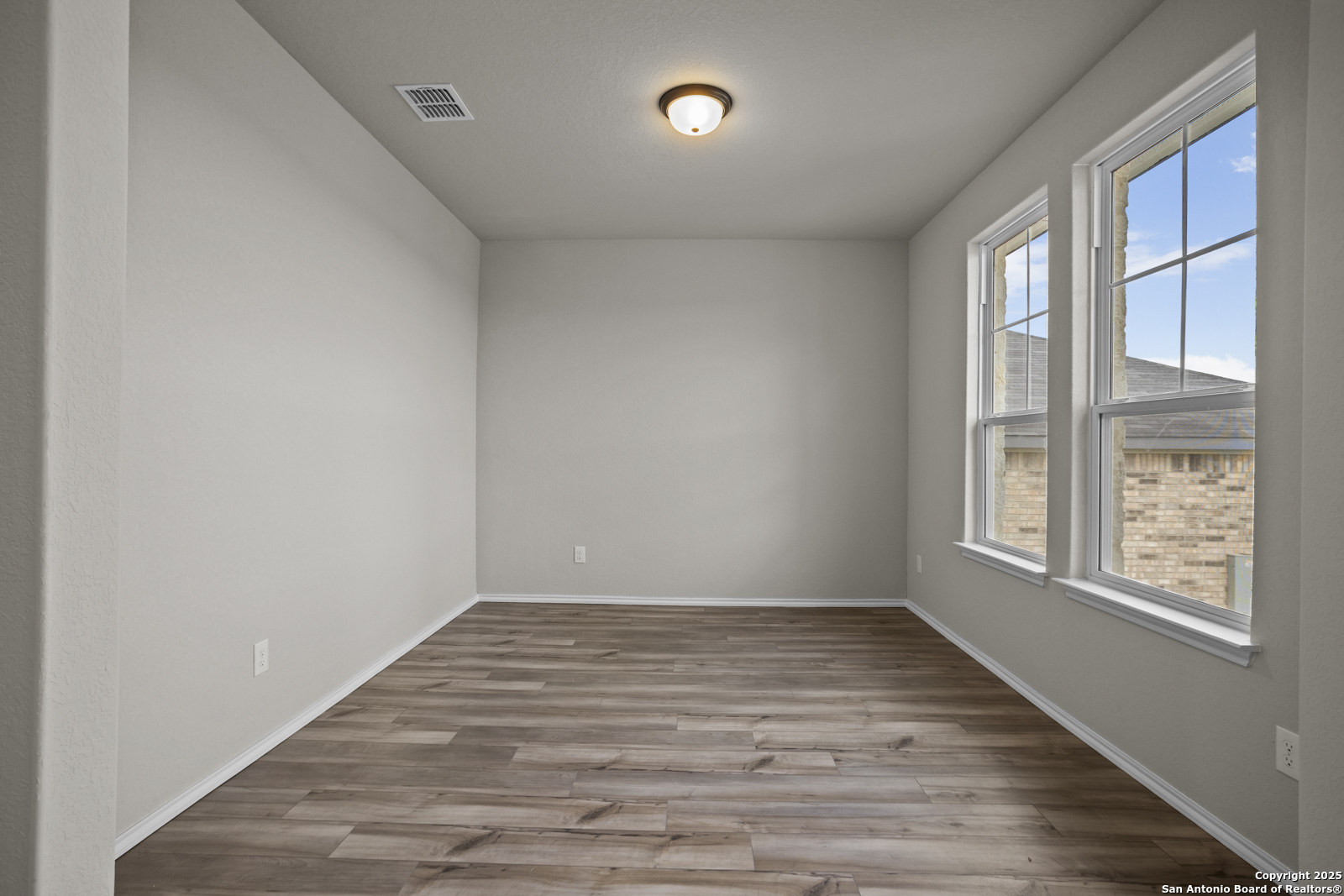 6871 Comanche Cave San Antonio TX 78247