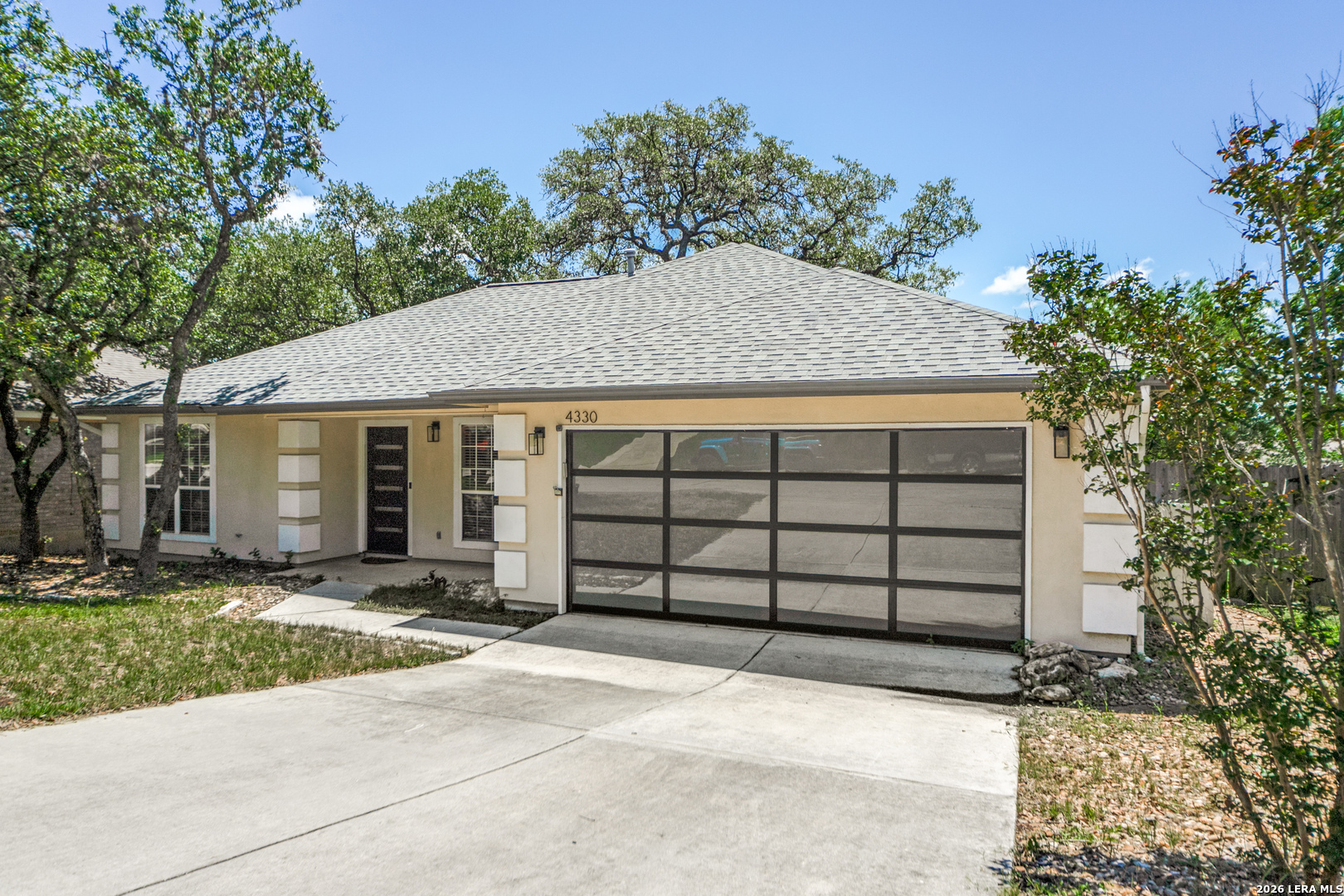 4330 Knollbluff San Antonio TX 78247
