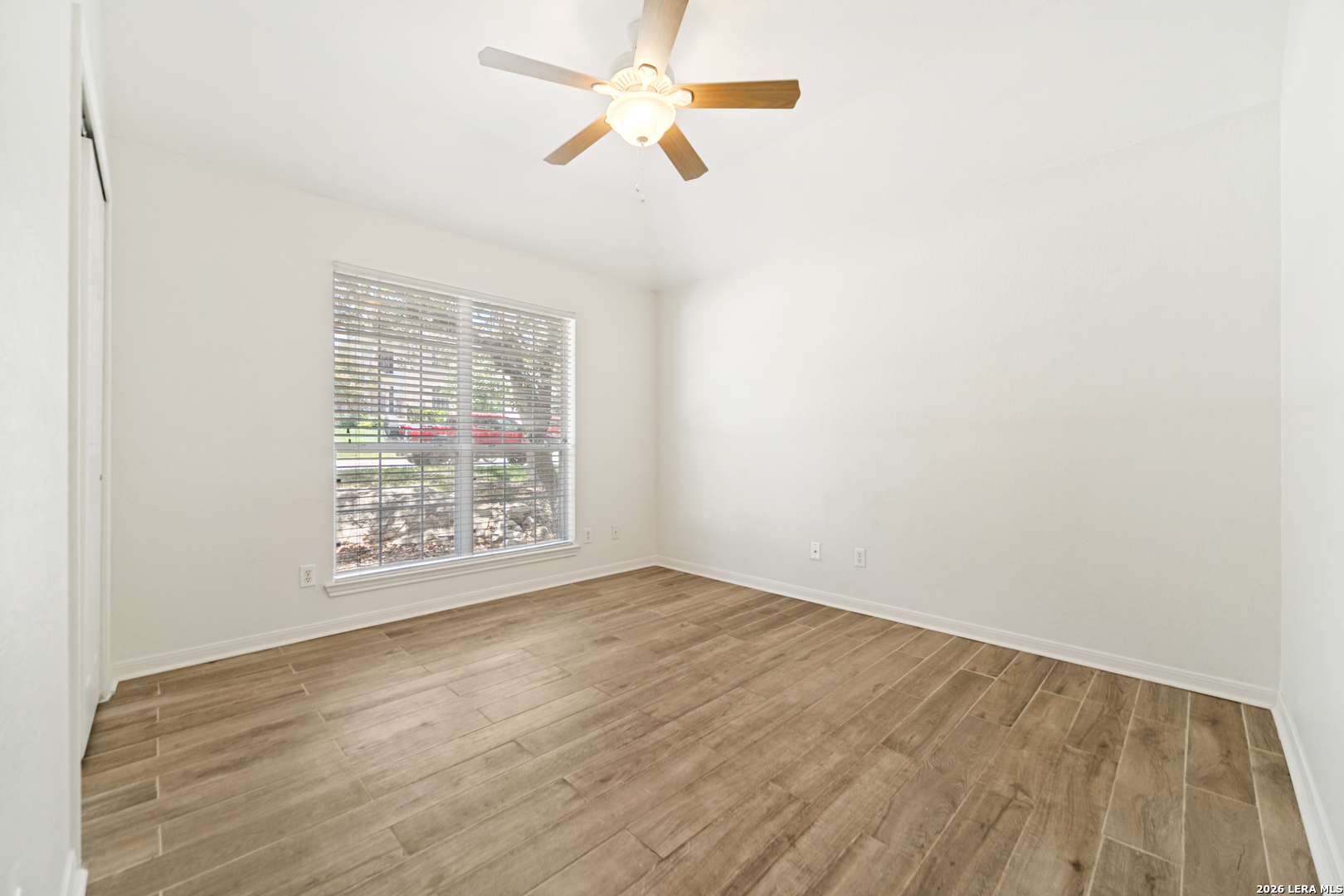 4330 Knollbluff San Antonio TX 78247