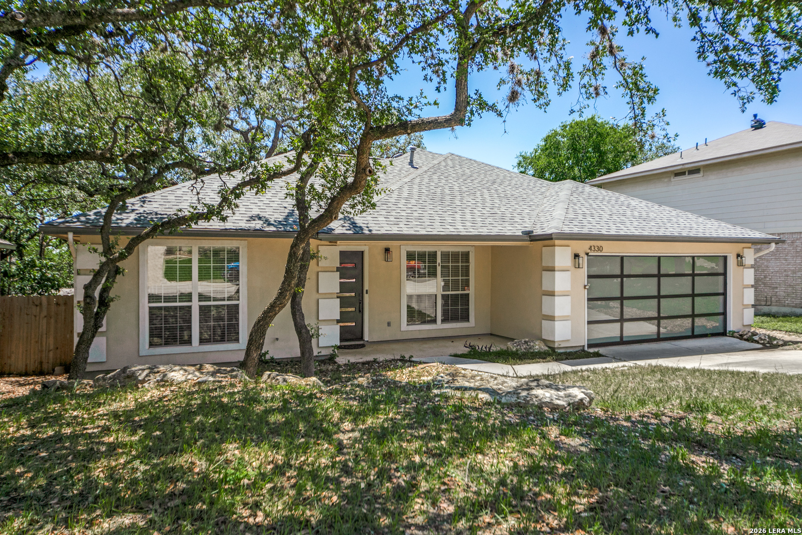 4330 Knollbluff San Antonio TX 78247