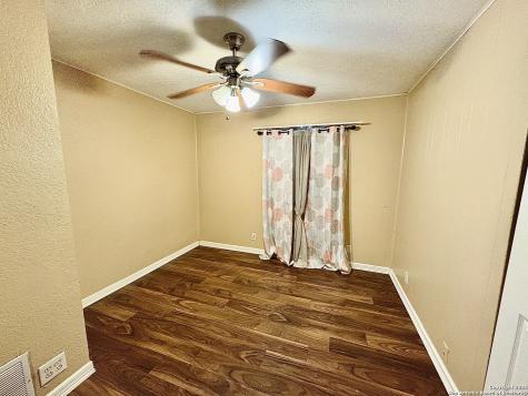 5910 Wales San Antonio TX 78223