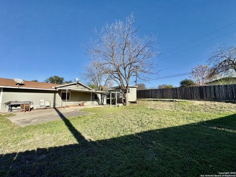 5910 Wales San Antonio TX 78223