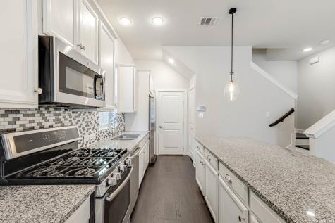 211 E Courtland San Antonio TX 78212