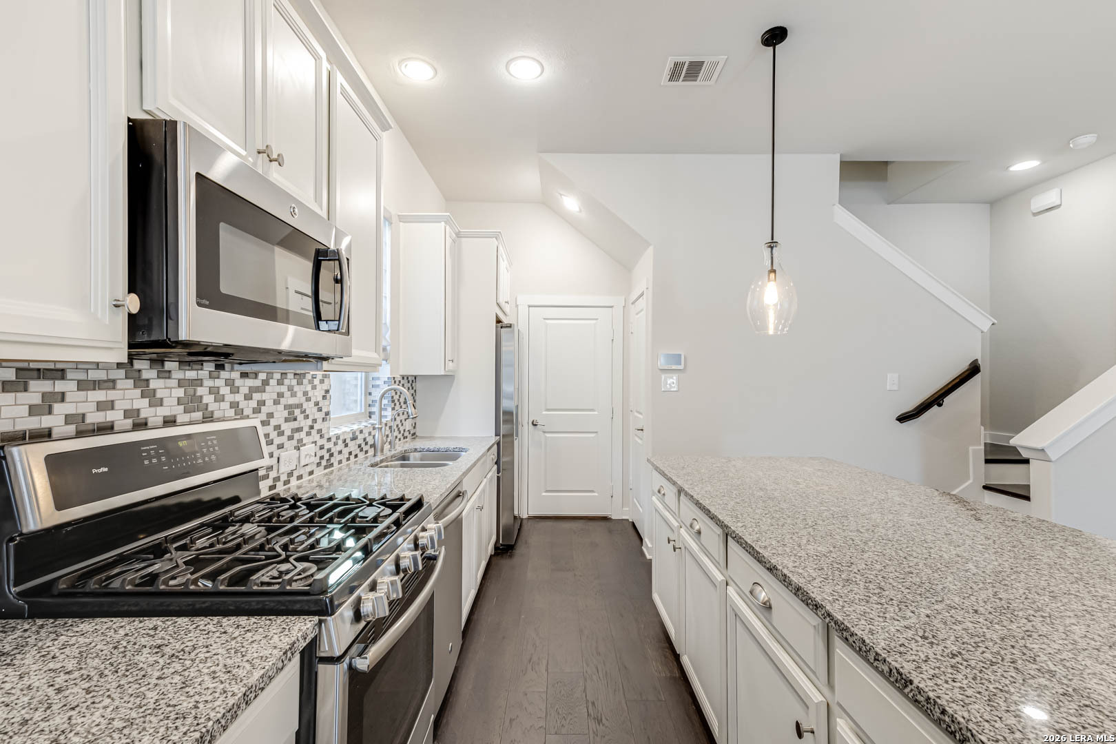 211 E Courtland San Antonio TX 78212