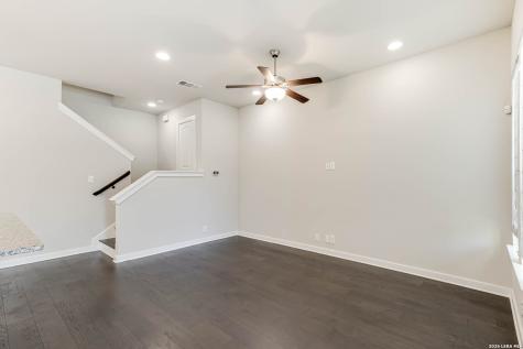 211 E Courtland San Antonio TX 78212