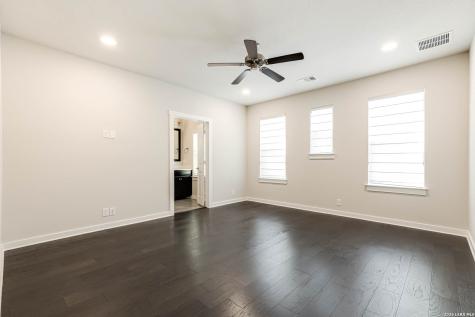 211 E Courtland San Antonio TX 78212