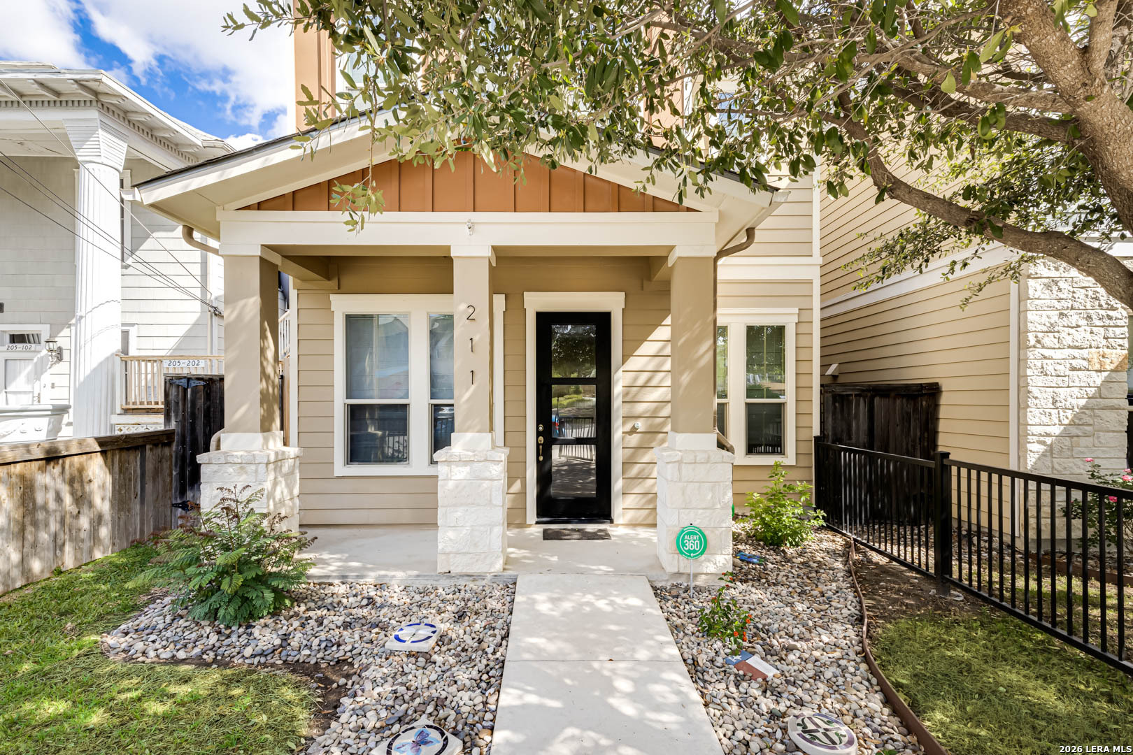 211 E Courtland San Antonio TX 78212