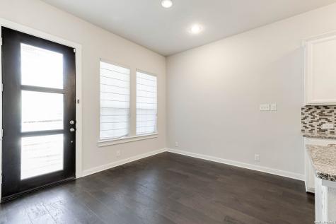 211 E Courtland San Antonio TX 78212