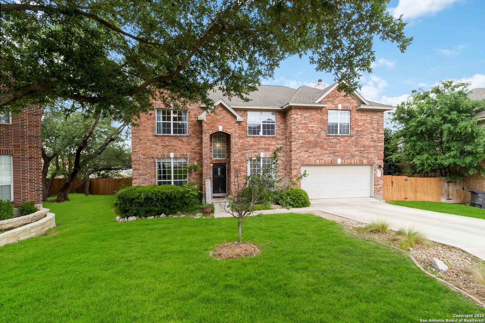 906 La Cascada San Antonio TX 78258