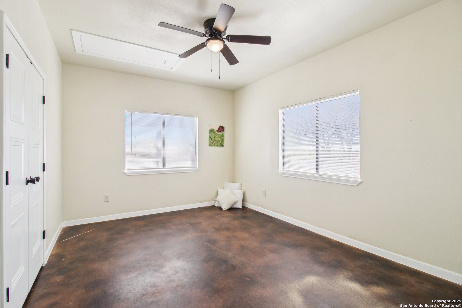 1783 County Road 7711 Devine TX 78016