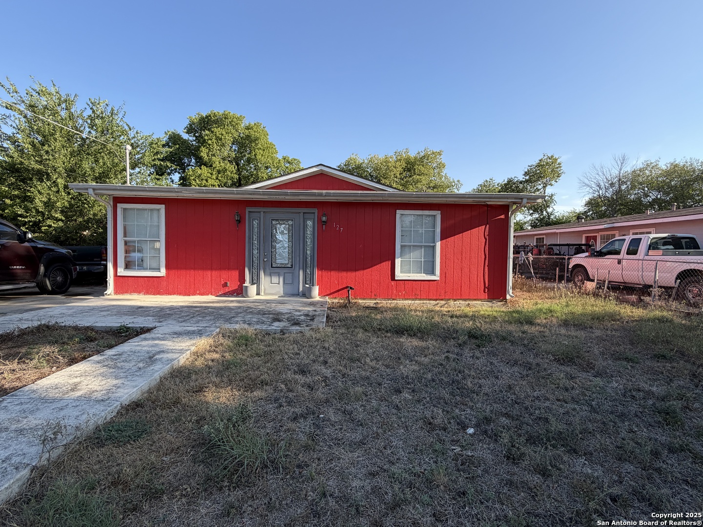 127 Arnaz San Antonio TX 78237