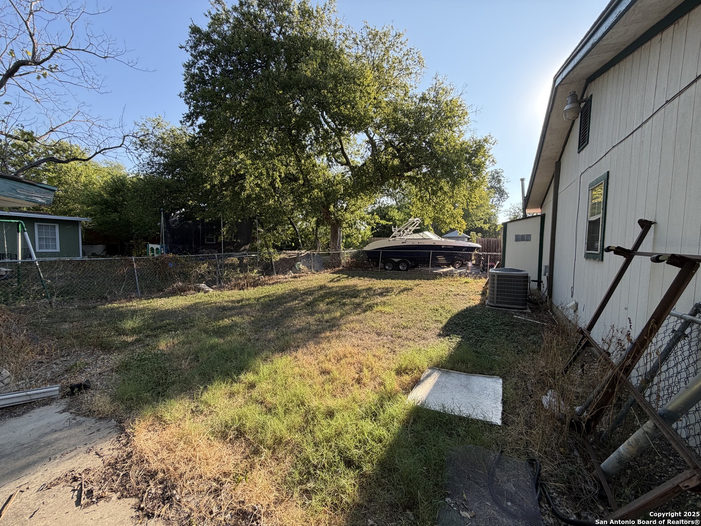 127 Arnaz San Antonio TX 78237