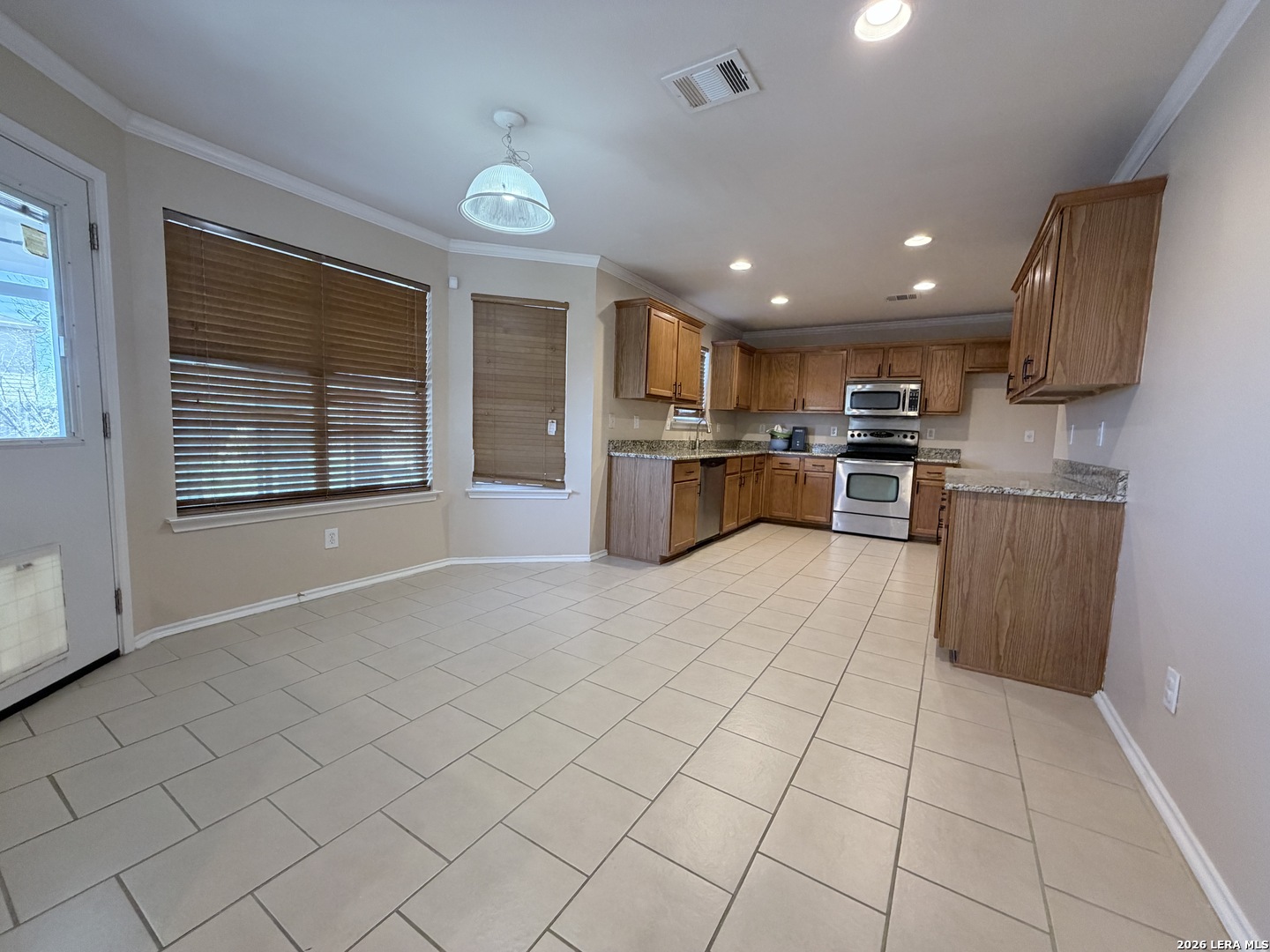 135 Bright Trail San Antonio TX 78253