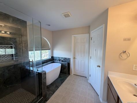 135 Bright Trail San Antonio TX 78253