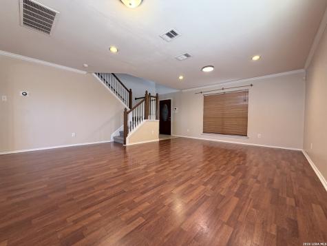135 Bright Trail San Antonio TX 78253