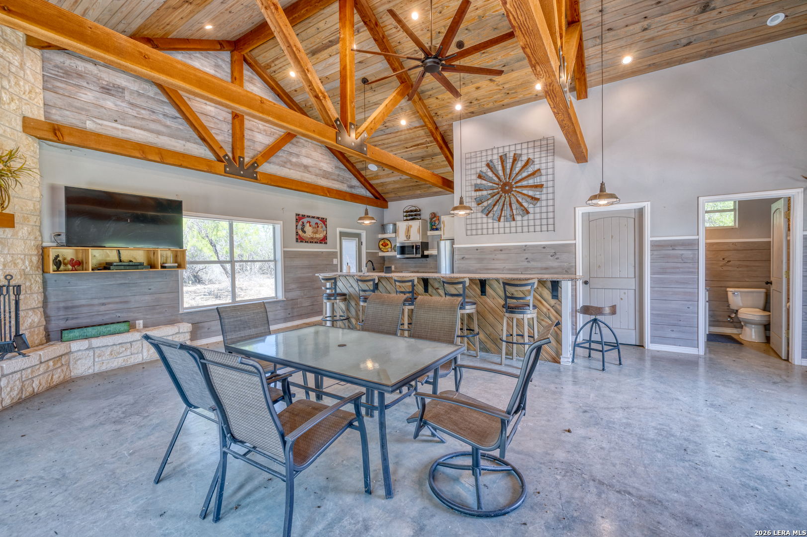 2189 County Road 400 Uvalde TX 78801