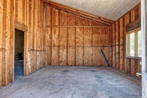 2189 County Road 400 Uvalde TX 78801