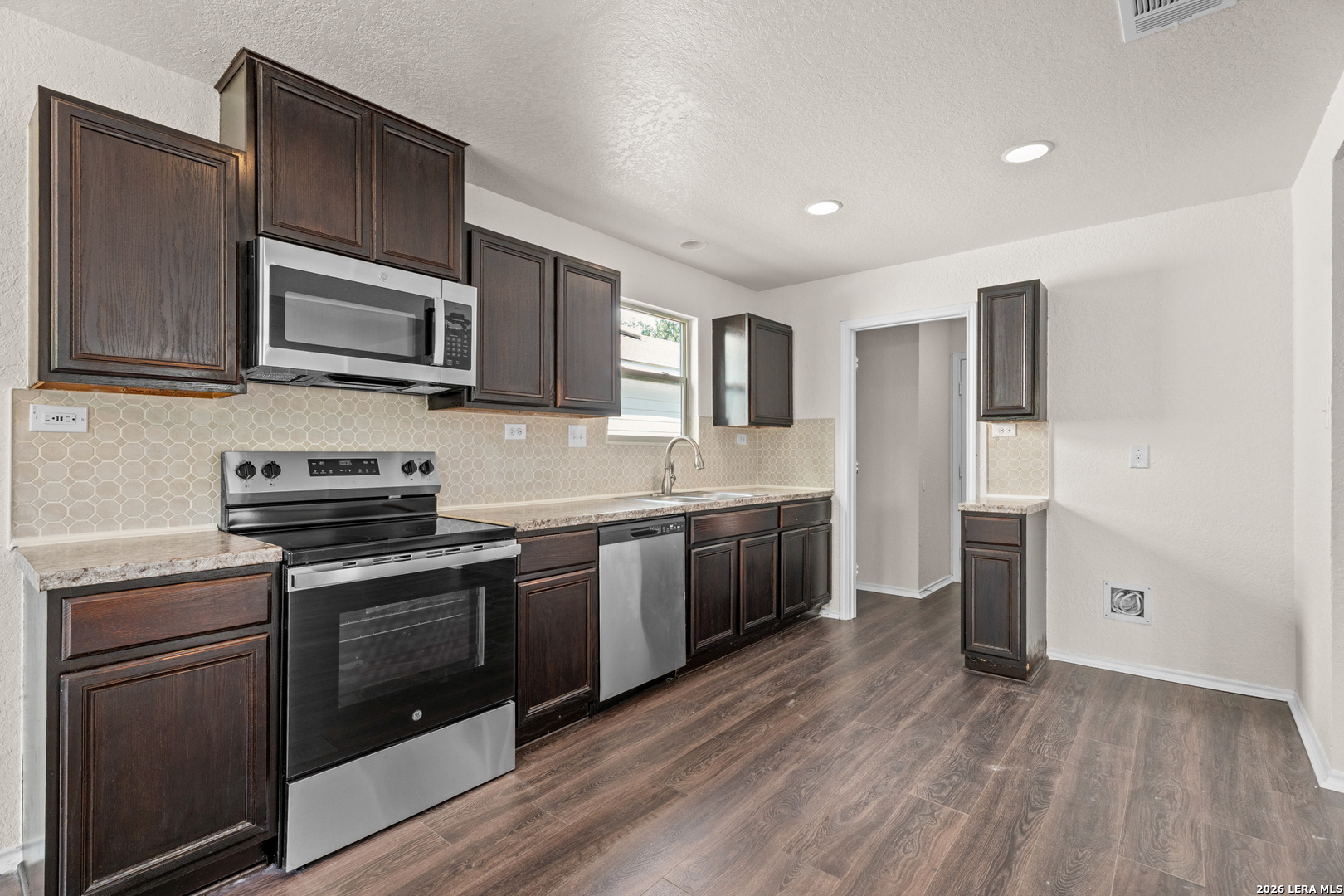 323 Pleasanton San Antonio TX 78221