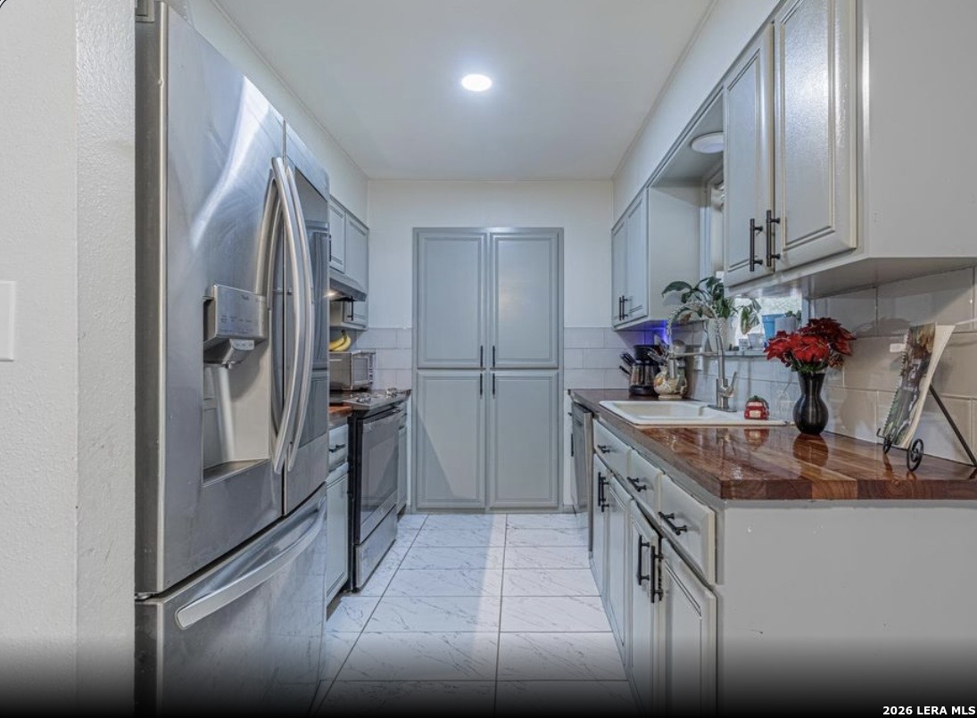8810 Pertshire Street San Antonio TX 78254