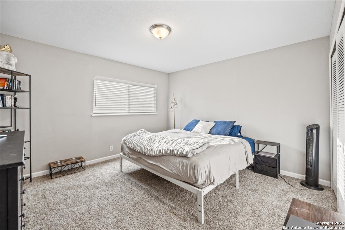 11926 Holm Oaks San Antonio TX 78249