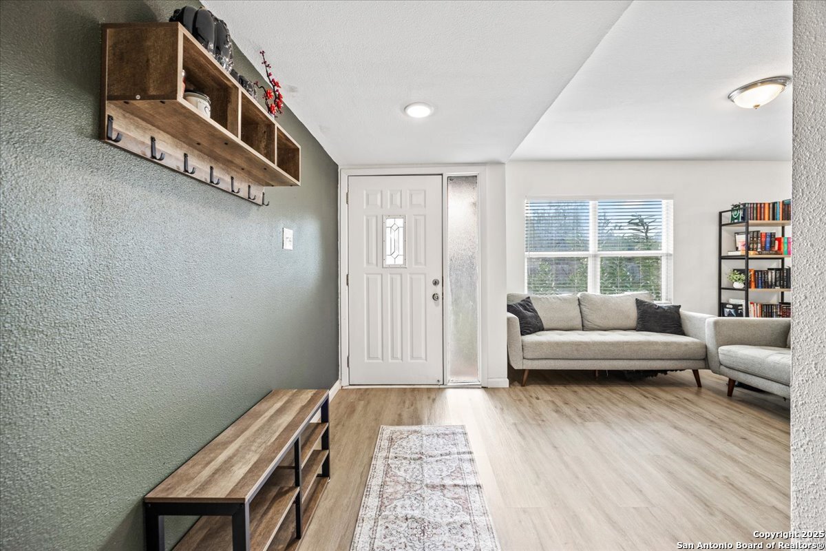 11926 Holm Oaks San Antonio TX 78249