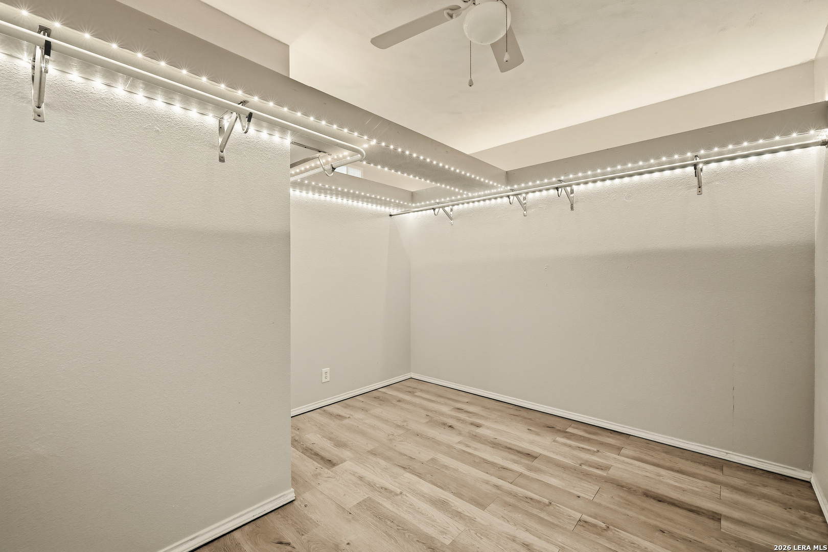 230 Blue Juniper San Antonio TX 78253